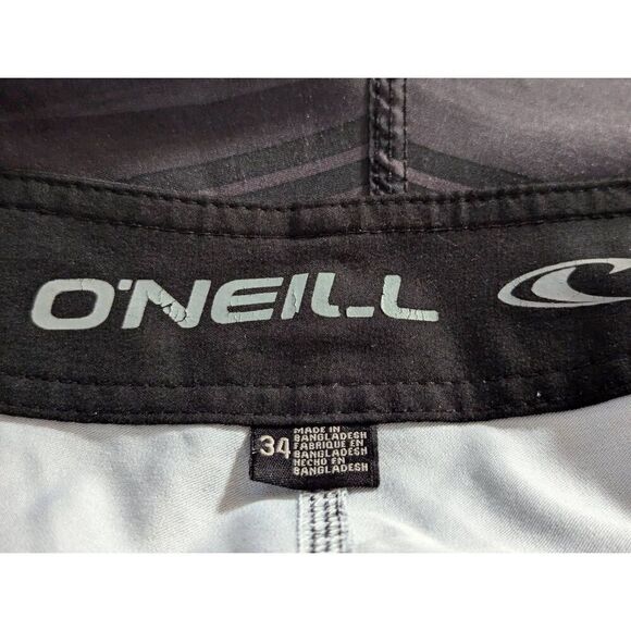 O'Neill Men's Brown & Gray Black Striped Mid-Rise Drawstring Board Shorts Size 3 - Picture 2 of 9